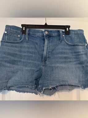Madewell Light Wash Denim Cutoff Shorts
